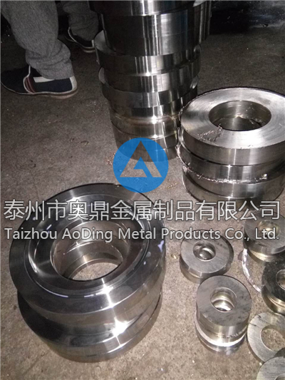 Non-standard flange